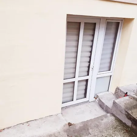 Appartamento Apartman Stari Grad Bistrik *